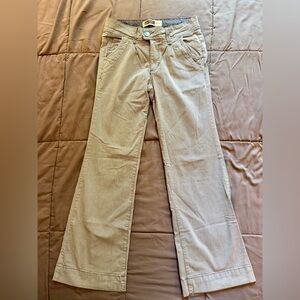 Route 66 juniors gray & white small striped  Pants Trousers, size 5/6, GUC